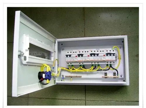專(zhuān)業(yè)電力解決方案 探訪武漢梓杰電力公司的配電柜與配電箱